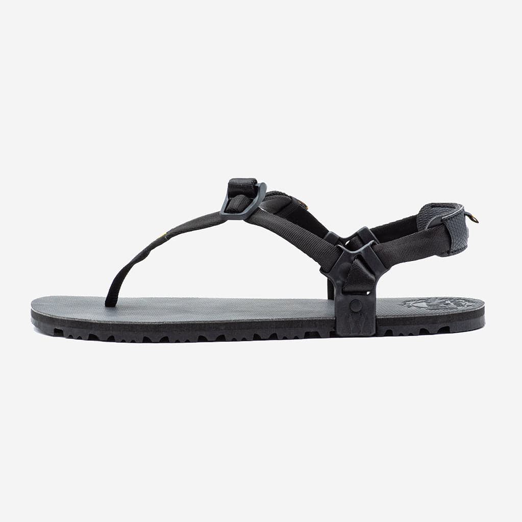LUNA Oso Flaco Winged vs. Earthrunners Elemental | Barefoot Sandals Comparison & Review